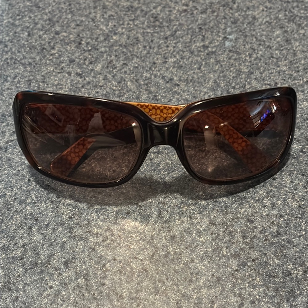 Coach Women's Brown tortoise Sunglasses